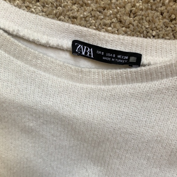 Zara Ribbed Crop Sweater - Picture 2 of 3